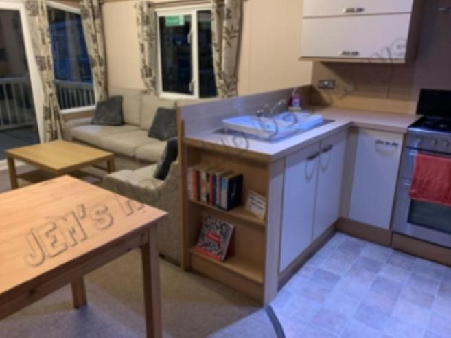Jems Hot-Tub Getaways 8 Berth At Tattershall Lakes Exterior photo